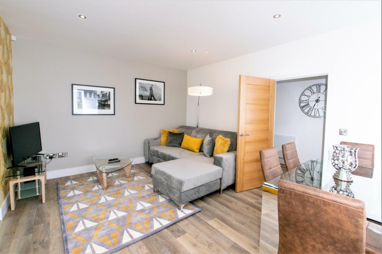 Rowan Tree - Your Apartment Bristol Exterior photo
