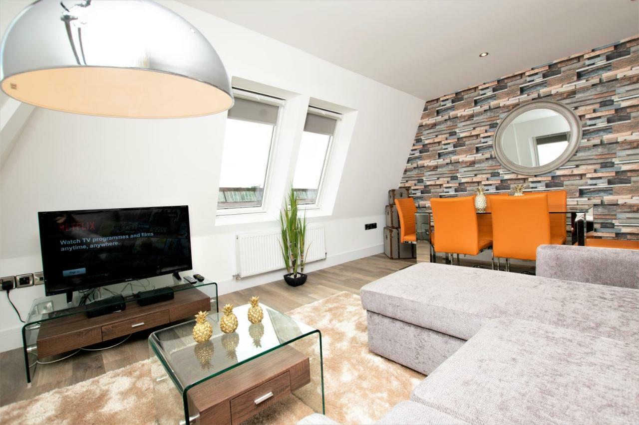 Rowan Tree - Your Apartment Bristol Exterior photo
